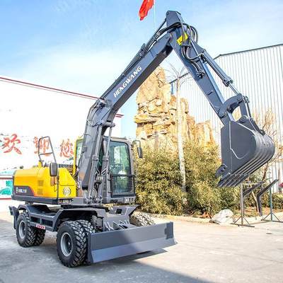 多地形輪式挖掘機(jī) 便捷轉(zhuǎn)場(chǎng)與高效施工的得力助手